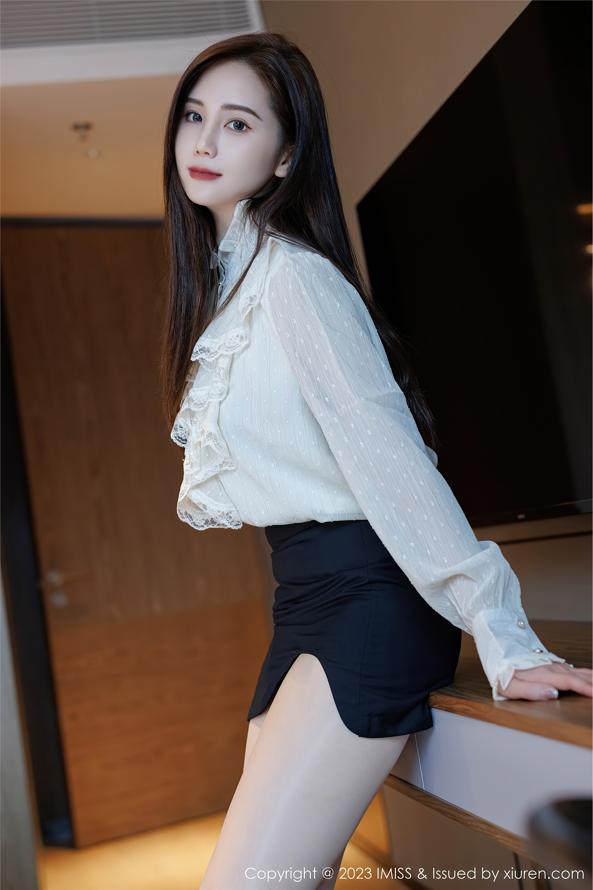 IMiss爱蜜社  2023.03.13 VOL.722 SISY思